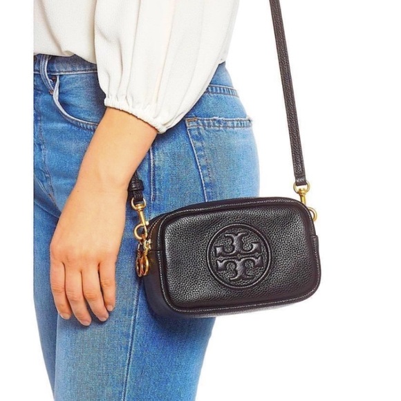 Tory Burch Handbags - Tory Burch Perry Bombe Black Pebbled Leather Cross Body Bag Classic zipper top